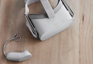 Oculus Go met remote